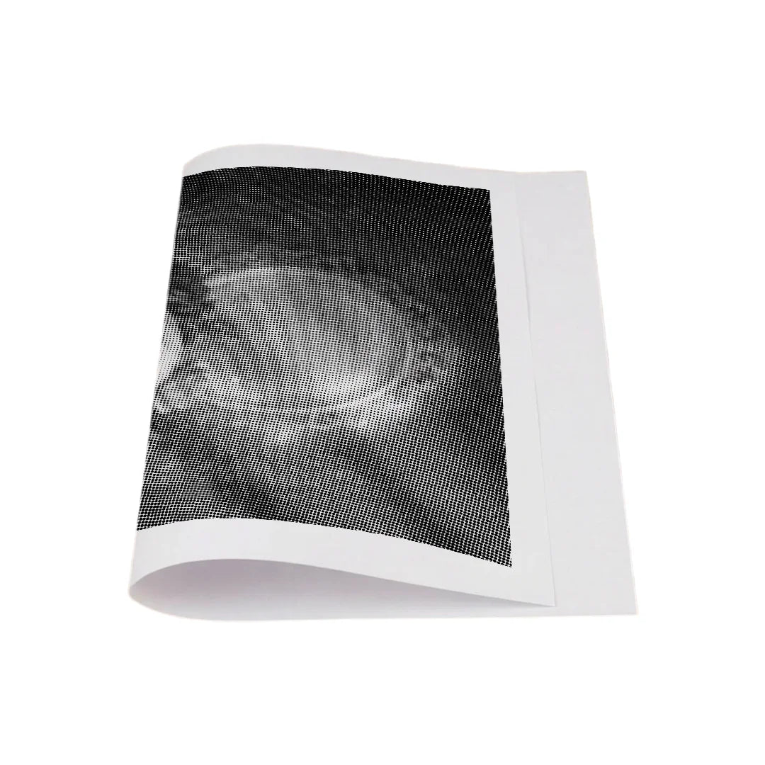 Totenkopf mit Blumen-Punktmalerei