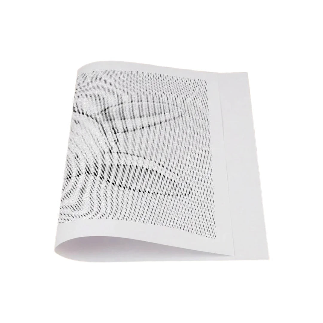 Vrouwen met een Wolf dot painting