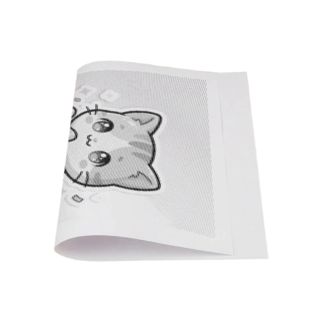 Vrouwen met een Wolf dot painting