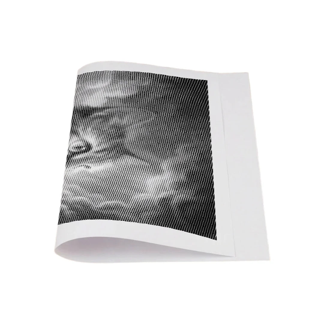 Vrouwen met een Wolf dot painting