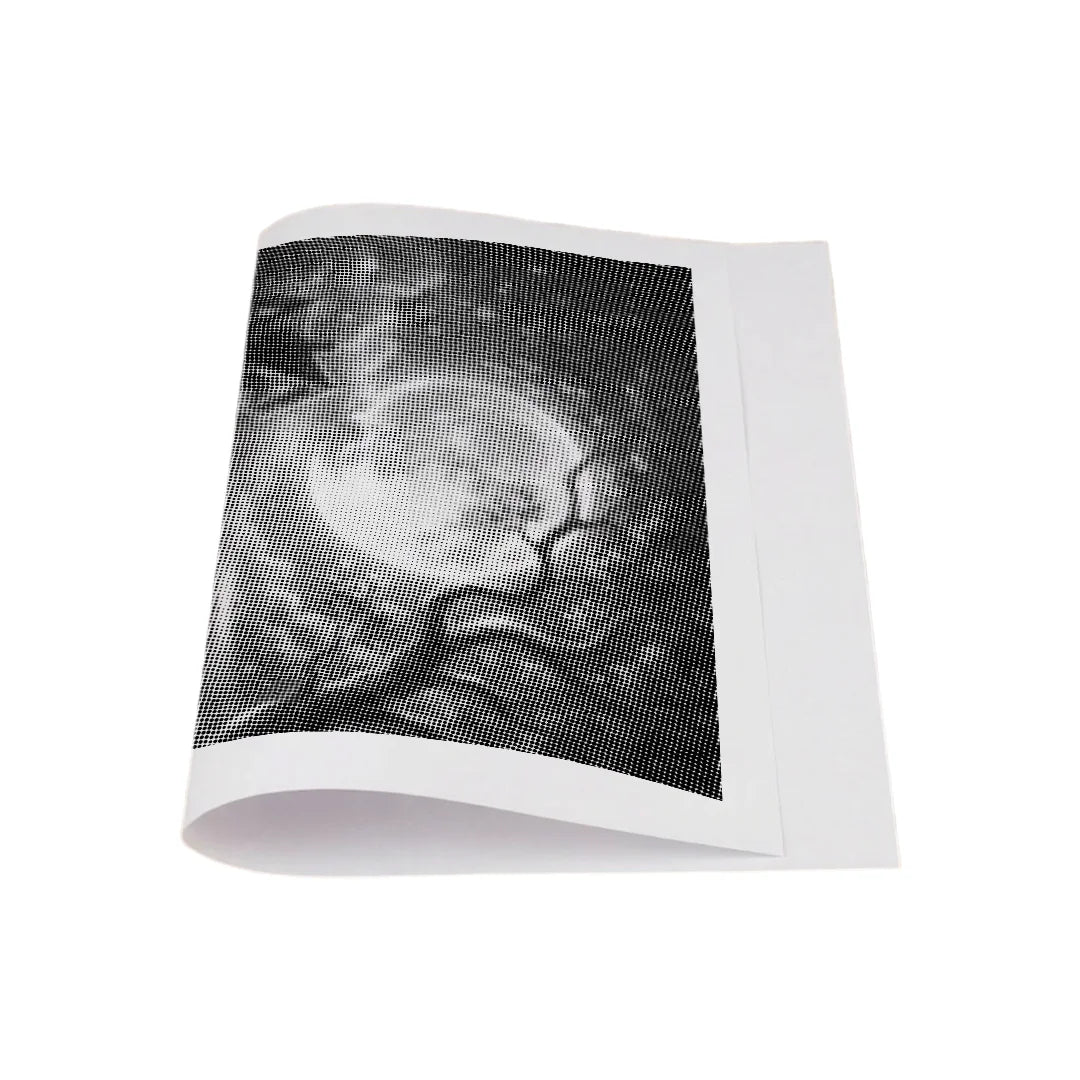 Blick auf die Punktmalerei des Leuchtturms