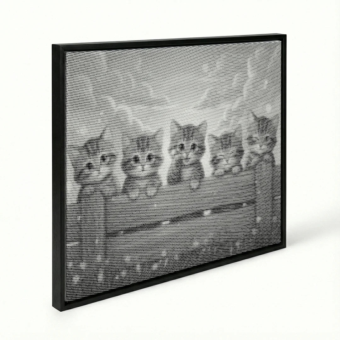 Vrouwen met een Wolf dot painting