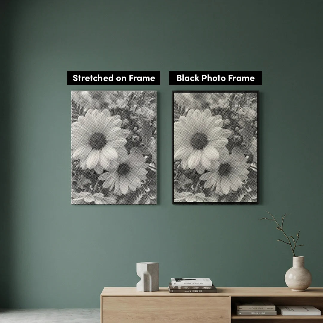 Vrouwen met een Wolf dot painting